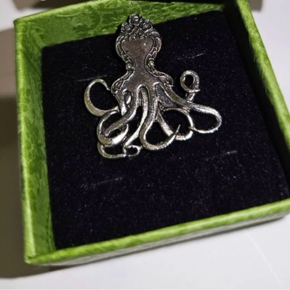 “Vintage Fork Octopus” Silverware Spoon Squid Octopod Kraken Tentacles Necklace - Picture 11 of 13
